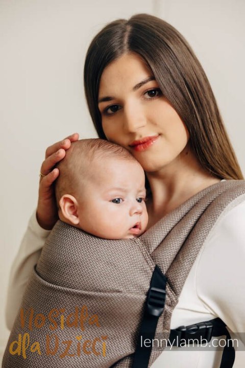 Moje Pierwsze Nosidełko LennyLight, splot jodełkowy, 100% bawełna , rozmiar standard - MAŁA JODEŁKA BABY CAFFE LATTE