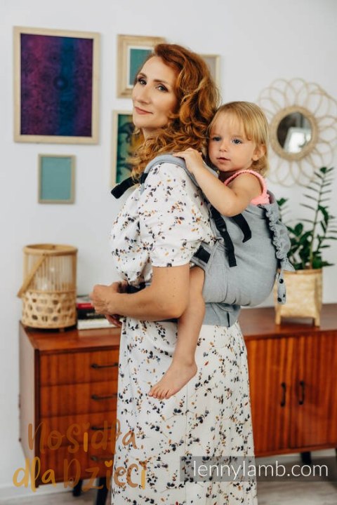 Nosidełko LennyPreschool z tkaniny skośno-krzyżowej 100% bawełna, rozmiar preschool - ICEBERG Nosidełko LennyPreschool z tkaniny skośno-krzyżowej 100% bawełna, rozmiar preschool - ICEBERG