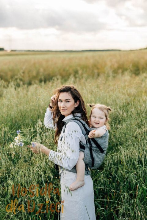 Nosidełko LennyPreschool z tkaniny żakardowej 100% len, rozmiar preschool - ARROW - WAVE (drugi gatunek)