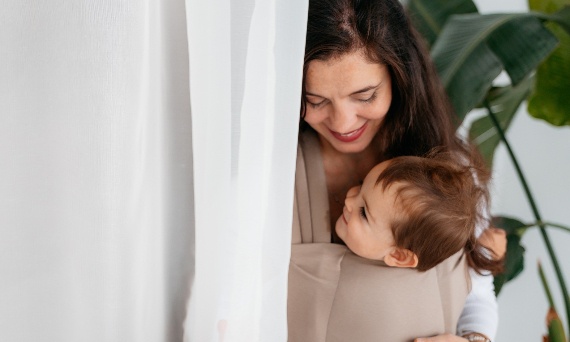 Kavka Nest - elastyczne nosidełko nawet dla noworodka